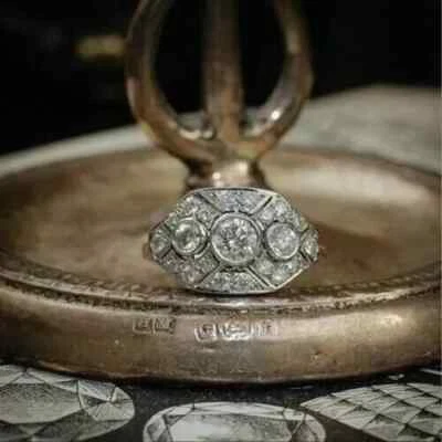 Alianza estilo Art Deco diamante simulado corte redondo de 2 quilates de oro blanco de 14 quilates Foto 1 de 4