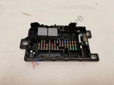 Land Rover Discovery Sport L550 19-24 Passenger Fuse Relay Box K8D2-14A073-BE - Image 1 of 4