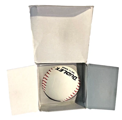 Dudley Lanzamiento Lento Softbol Thunder Heat Cuero .44 Núcleo 11 pulgadas Certificado ASA Nuevo Foto 1 de 4