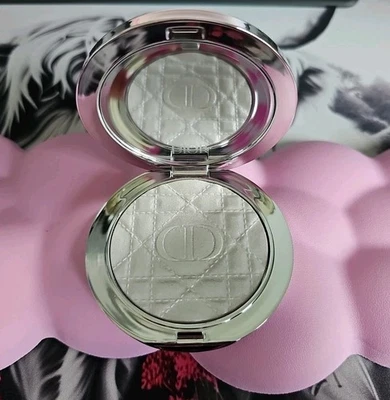 Luminizador Dior Forever Glow, lentejuelas ópalo, nuevo - sin caja Foto 1 de 4
