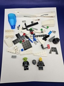 2010 LEGO Space Police: Raid VPR (5981) COMPLETE w Figures No Manual Box