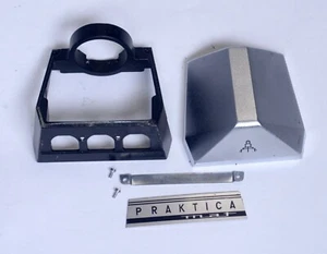 PRAKTICA MAT Sucher Prismenrahmen Abdeckung Logo Platte Vintage Film Kamera Teile - Bild 1 von 1