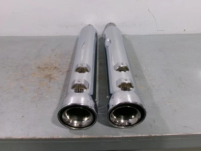 2017-2025 HD M8 Touring Cobra Neighbor Haters Mufflers, Used - Imagen 1 de 4