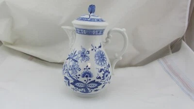 Cafetera Hutschenreuther Blue Onion 9 1/2" de alto Foto 1 de 4