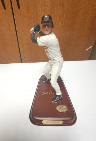 Cal Ripken Jr. Danbury Mint Baltimore Orioles Batting Statue Figure Cover