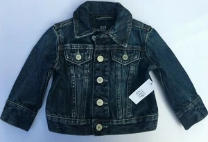 Chaqueta vaquera Baby GAP PVP £32,99 en tallas 6-12 o 12-18 meses - Imagen 1 de 5