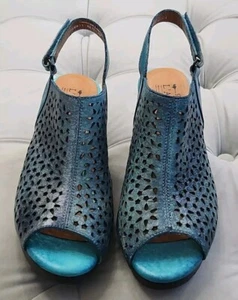 L'ARTISTE Tammie Blu Cutout Leather Slingback Heels Peep Toe Womens Shoes 39 8.5 - Picture 1 of 16
