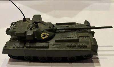 Tanque inglés Zylmex Centurian T402 Chief Tain hecho en Hong Kong Foto 1 de 4