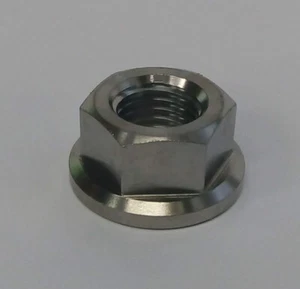 Titan M10 x 1,25 mm Feinflanschmutter Kit Auto Hot Rod Fahrrad Leicht - Bild 1 von 2