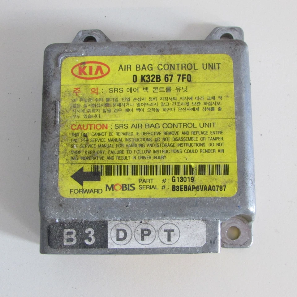 Centralina airbag 0K32B677F0 Kia Rio Mk1 2000-2005 usata  (7850 16-3-B-4) - Immagine 1 di 1