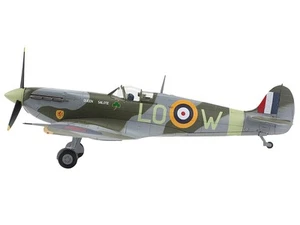 Supermarine Spitfire Mk Vb Fighter Aircraft "BM124 Squadron Leader Brendan 'Padd - Picture 1 of 4