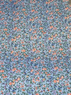 Tela Cranston Algodón Calicó Azul Claro Pequeño Rosa Púrpura Flores Floral 1.25 yardas Foto 1 de 3