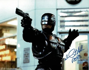 Foto firmada con autógrafo de Peter Weller - RoboCop - Imagen 1 de 2