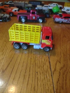 Ford Stake Bed 7 radios Hot Wheels 1981 entrega rápida. K16 - Imagen 1 de 8