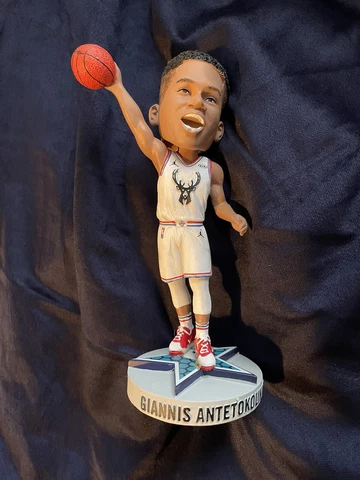 2019 12 Point Club Giannis Antetokounmpo Milwaukee Bucks All-Star Bobblehead NIB Cover