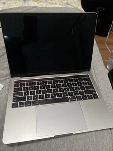 Apple MacBook Pro 13" | 2017 3.1 i5 8GB 256GB SSD Touch Bar - Silver - Very Good - Picture 1 of 4