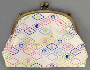 Bolso Forma Diamante Doraemon Future Store Limited W23×H16×D8cm (2024) - Imagen 1 de 1