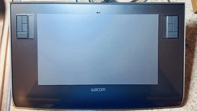 Wacom Intuos 3 PTZ-631W 6"x11" Grafiktablett PC & Mac USB ohne Stift - sehr guter Zustand - Bild 1 von 3