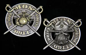 MOS 0911 BOHRLEHRER DI CHALLENGE MÜNZE US MARINES PIN UP SCHÄDEL MCRD STIEFEL - Bild 1 von 24