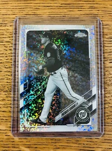 2021 Patrick Corbin Topps Chrome #32 Black & White Mini-Diamond Refractor - Picture 1 of 2