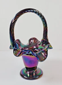 Fenton lila Carnival schillernder Glaskorb geraffter Griff gekräuselte Öffnung 6,5" Höhe - Bild 1 von 8