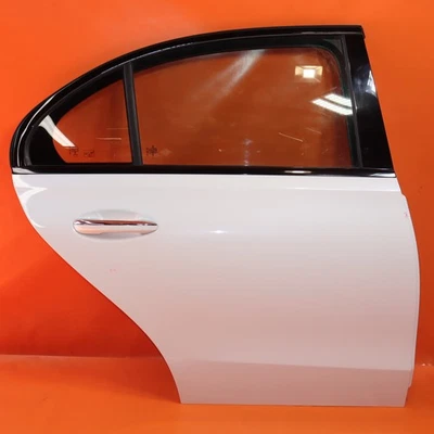 MERCEDES BENZ C43 AMG PUERTA DERECHA PASAJERO TRASERO 2023 2024 2025 A2067327600 OEM Foto 1 de 4