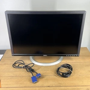 Dell 2005FPW 1680 x 1050 Resolution 20" Widescreen LCD VGA Computer Monitor NICE - Picture 1 of 22