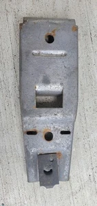 Soporte de montaje de altavoz de radio Chevy Impala SS Biscayne Bel Air 65 66 1965 1966 - Imagen 1 de 2