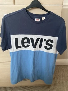 LEVI’s Men’s Blue Striped T-shirt. Size Medium. Good Condition - Picture 1 of 3