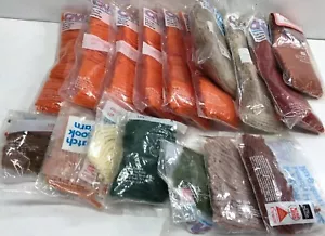 17 BAGS LATCH HOOK YARN . NATURAL COLORS USA 3214 3215 3216 3217 3218 3202…. - Picture 1 of 9