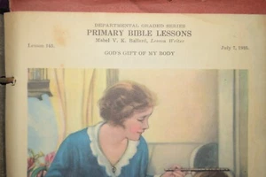 Primary Bible Lessons - Lot of 17 - 1934 & 1935 Three Ring Red Cross Prov Litho - Bild 1 von 9