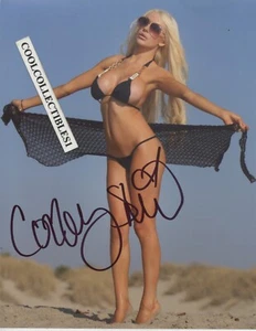 COURTNEY STODDEN DI PERSONA FIRMATA 8X10 FOTO A COLORI "PROVA" COA - Foto 1 di 2