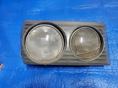 Faro derecho mercedes-benz (w123) 240d 300d, original bosch (PN 1305543067) Foto 1 de 4