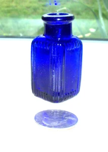 STUNNING RARE 3 SIDED BLUE POISON - ONLY 2  1/8" TALL - Picture 1 of 3