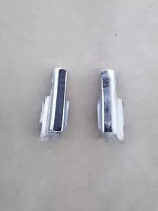 1977 1978 1979 Cadillac Coupe / Sedan Deville Fleetwood Front Bumper Guards - Foto 1 di 6