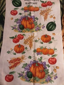 Fabric Bountiful Harvest Panel Appliqués Multicolor - Picture 1 of 3