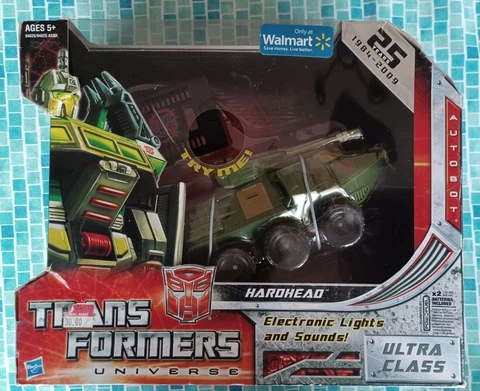 Transformers Universe HardHead Ultra Class Cover
