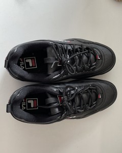 black fila trainers