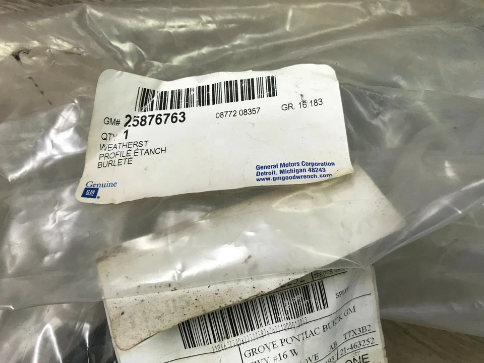 Camión Escalade Silverado Sierra 2007-2014 como nuevo GM puerta derecha resistente al clima 25876763  Foto 1 de 1