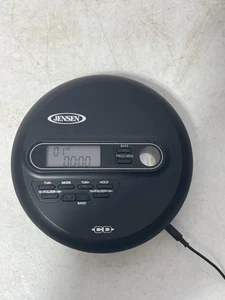 Jensen CD-65 Portable Personal CD Player CD/MP3 Player + Digital AM/FM Radio - Picture 1 of 8