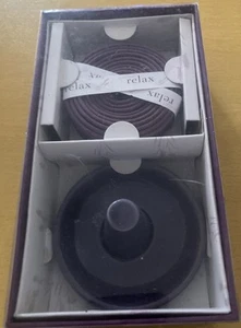 THE NATIONAL TRUST SLEEP RELAX LAVENDER FIELDS DREAM INCENSE SPIRALS & HOLDER BN - Picture 1 of 10
