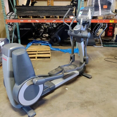 LIFE FITNESS 95X COMMERCIAL GRADE TOTAL BODY ELLIPTICAL - Image 1 of 4