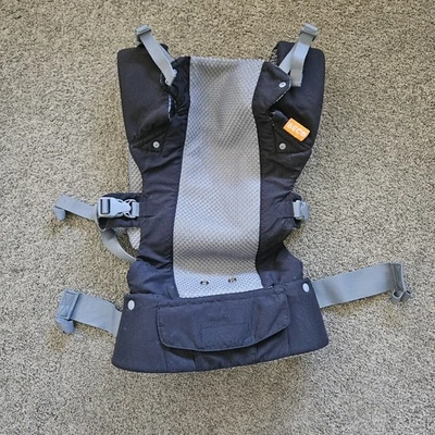 Beco Gemini 4-In-1 Cool Adjustable Baby Carrier with Breathable 3D Mesh 7-35lbs - Image 1 of 4