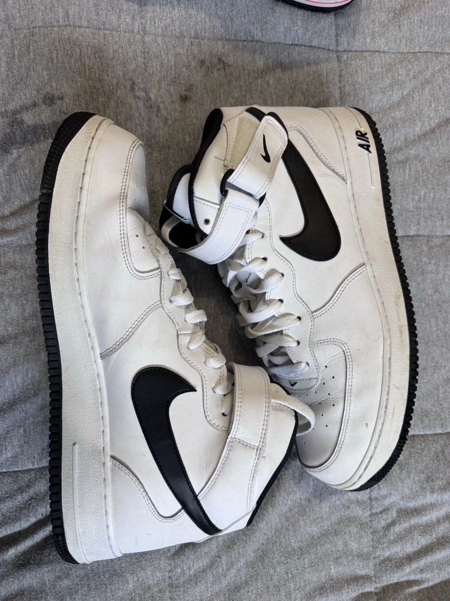 Nike Air Force 1 '07 Mid White Black for Sale | Authenticity