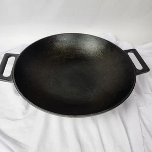 Jim Beam 12" Pre-Seasoned Cast Iron Grilling Wok Stir Fry Pan with Handles - Picture 1 of 6