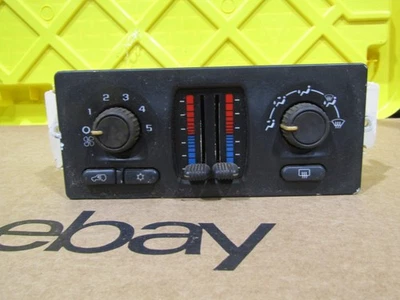 2003-2009 Chevrolet Trailblazer OEM climate control switch (2 damaged tabs) 08 - Image 1 of 3