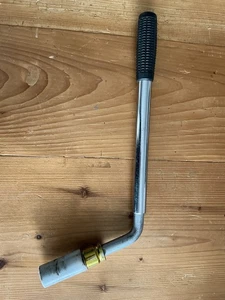 teleskop radmutterschlüssel Mit 19er Nuss Schutz Für Alufelgen - Bild 1 von 3