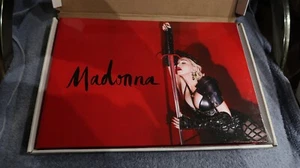 Madonna VIP Tour Book of the Rebel Heart Tour 2015 Neu Offiziell & Original - Bild 1 von 13