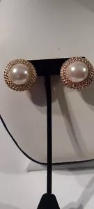 Gold Tone Braided Faux Pearl Pierced Earrings 1 1/8 Inches - Picture 1 of 5