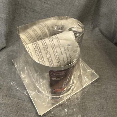 Molde para hacer velas de corazón de metal Yaley 110255. Usado. Hecho en USA! Foto 1 de 4